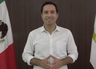 El gobernador Mauricio Vila anuncia incremento salarial a maestros estatales. Se pagará mañana 30 de junio y será retroactivo a enero.