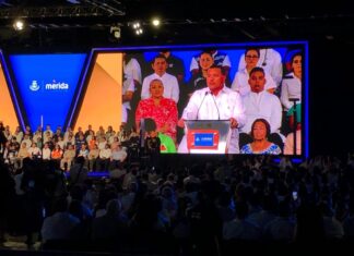 ¡"Renán Gobernador!", le gritaron al alcalde Barrera Concha durante su Segundo Informe.