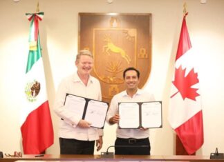 El gobernador Mauricio Vila Dosal y el Embajador de Canadá en México, Graeme C. Clark, firmaron un convenio de colaboración con el objetivo de consolidar los lazos de cooperación entre Yucatán y Canadá, generando más oportunidades que mejoren la calidad de vida de los yucatecos.