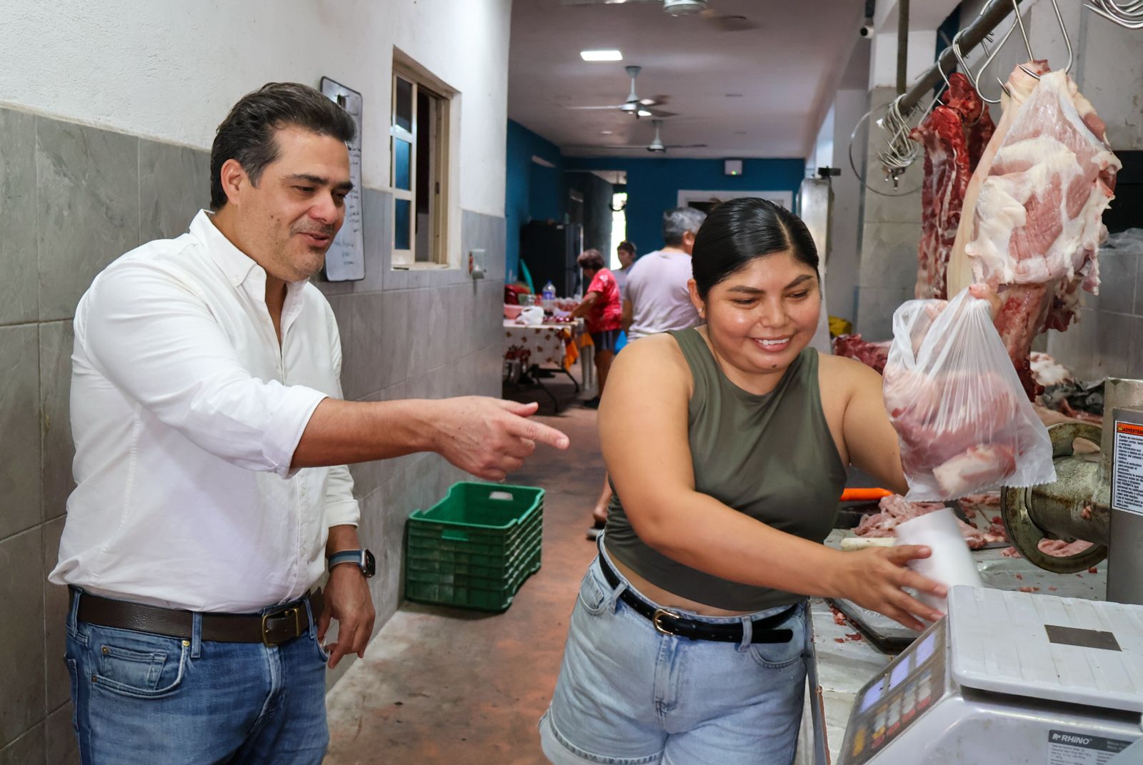 Carnicería El Amigo Arroz de Komchén recibe crédito Micromer.