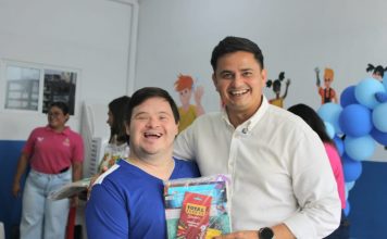 Todos somos útiles reúne paquetes escolares en Mérida.