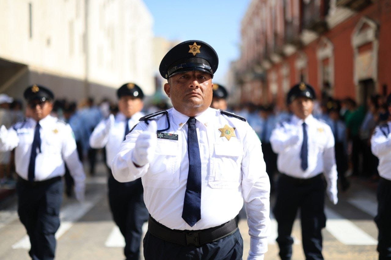 Policía Municipal de Mérida durante el operativo de fiestas patrias.