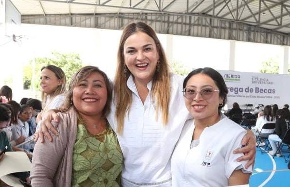 Beca de Excelencia Universitaria 2026-2027 en Mérida.
