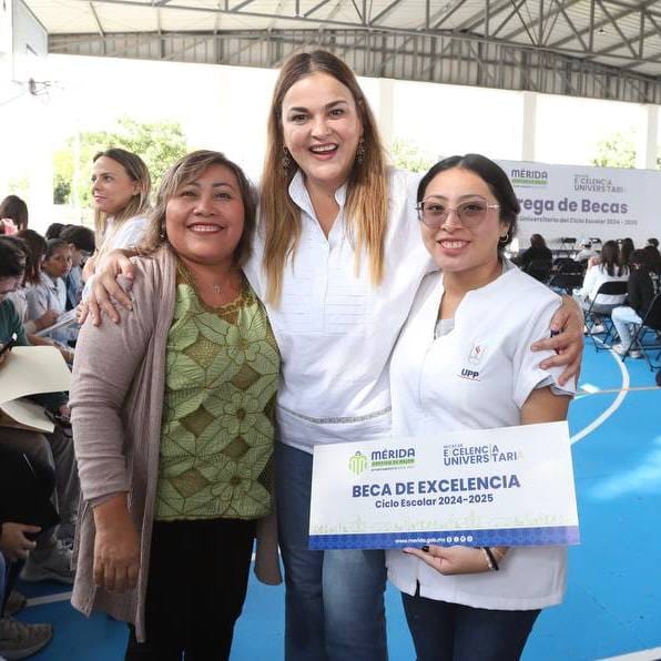 Beca de Excelencia Universitaria 2026-2027 en Mérida.